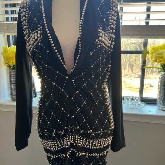 Womens Sexy Pearl dress. - Picture 10 of 10